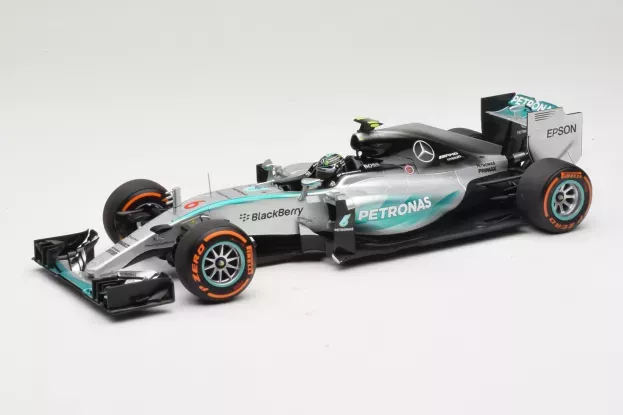 Minichamps Mercedes F1 W06 Amg Petronas Hybrid N 6 2nd Japanese Gp 2015 N.rosberg 1:18 110150206
